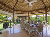 Villa Tanju, Dining Room