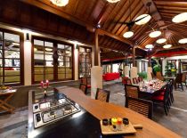 Villa San, Dining and Kitchen