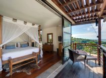 Villa Jamalu, Master Bedroom