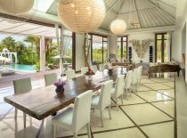 Villa Pure, Dining Area