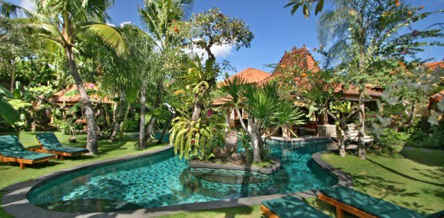 Villa Des Indes I, Pool und Garten