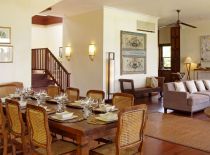 Villa Waringin, Living y comedor