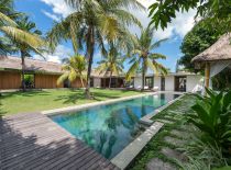 Villa Cocogroove, View from the Pool