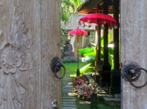 Villa Bamboo, Vista desde la entrada